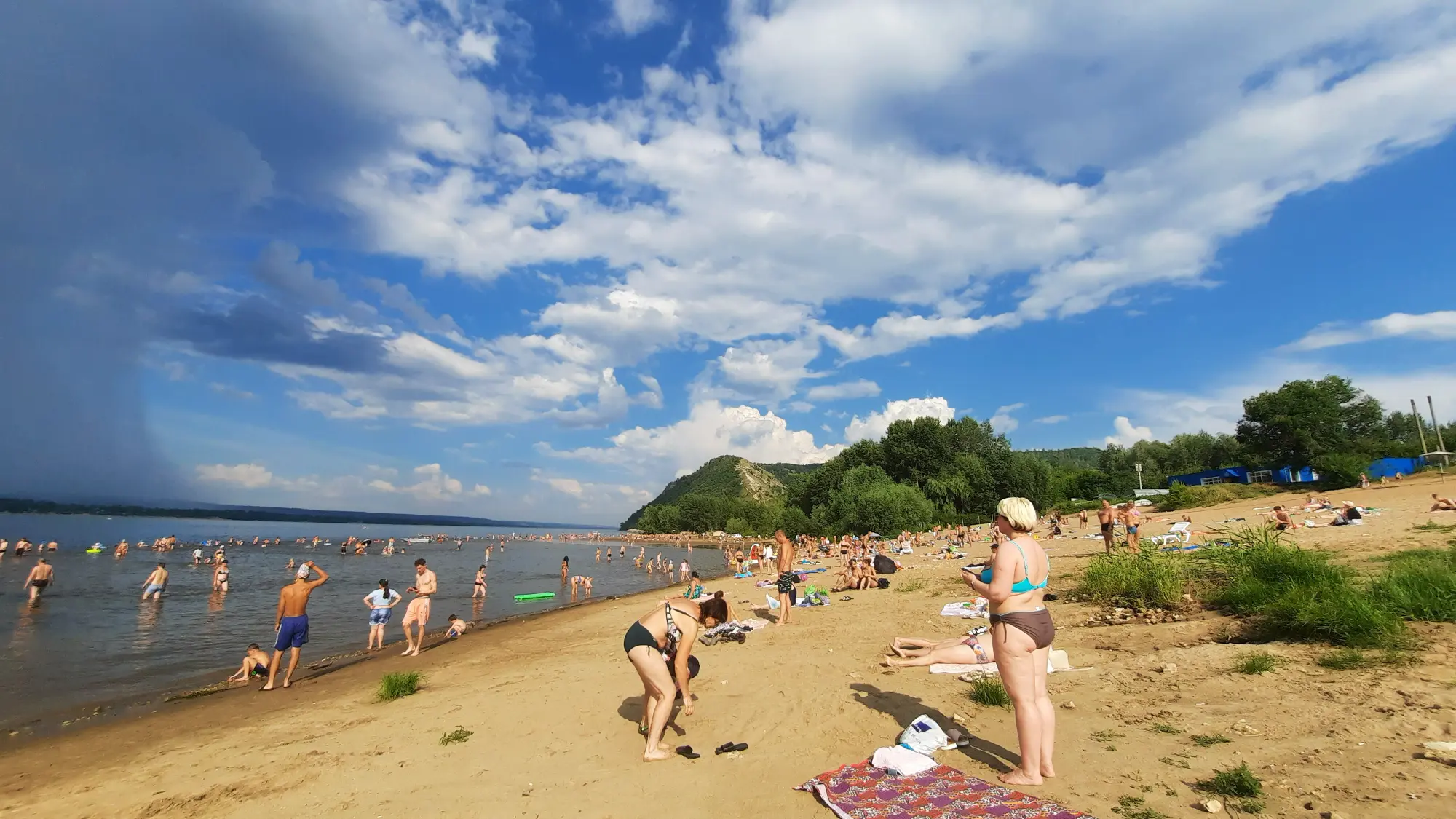 Пикник на берегу Жигулевского моря