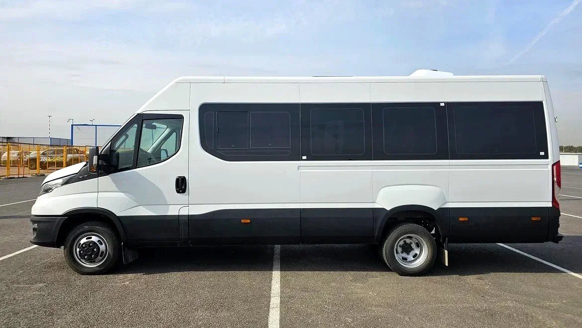 Микроавтобус Iveco Daily на 19 мест